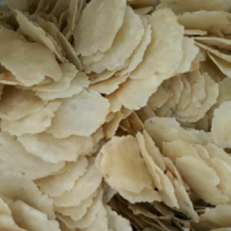 

emping melinjo mentah kemasan 1 kilo