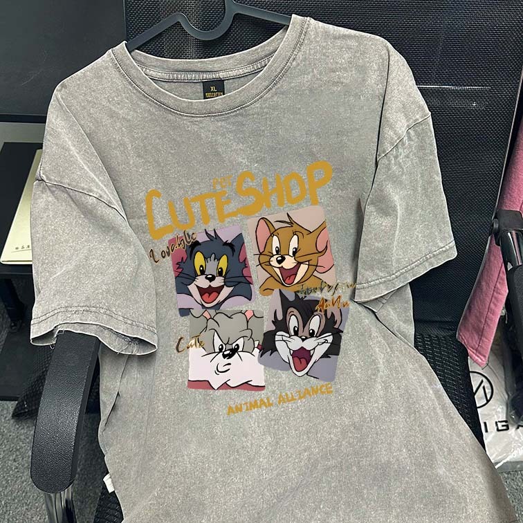 Pola kucing dan tikus anime yang lucu Kaos Pria Premium Tebal |Kaos Pria|Kaos Import baju t shirt pr