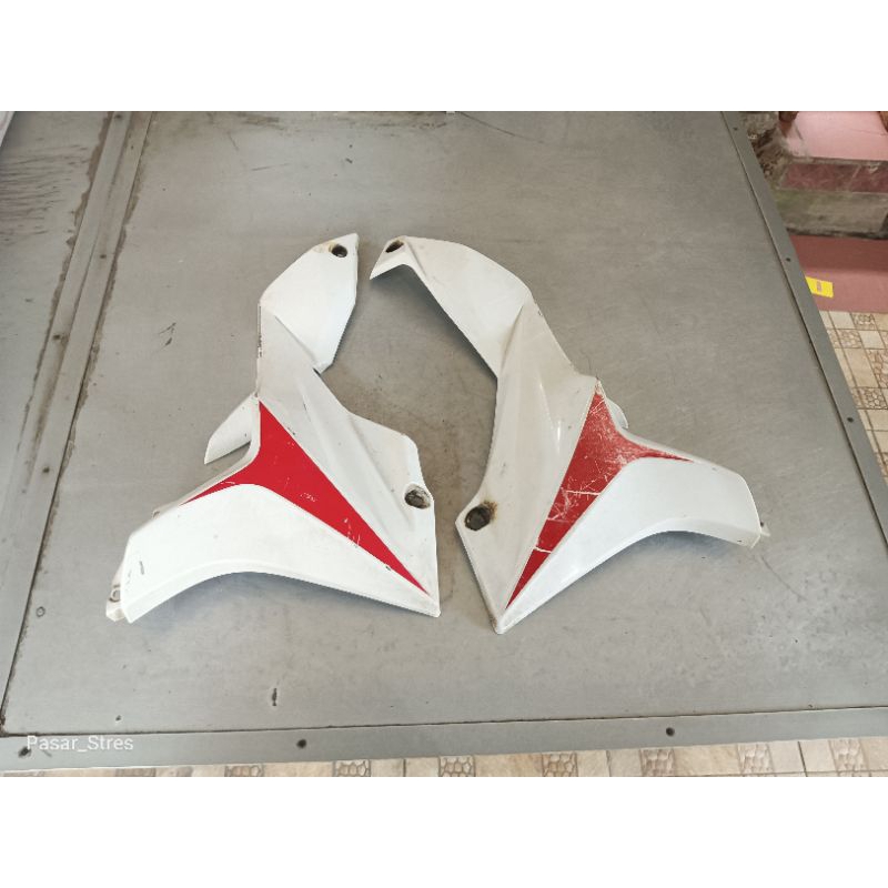 Cover Sambungan Body Sayap Bawah Honda Blade Lama Original Copotan
