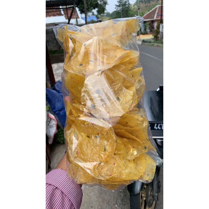 

KERUPUK SAMILER MENTAH 1 kg