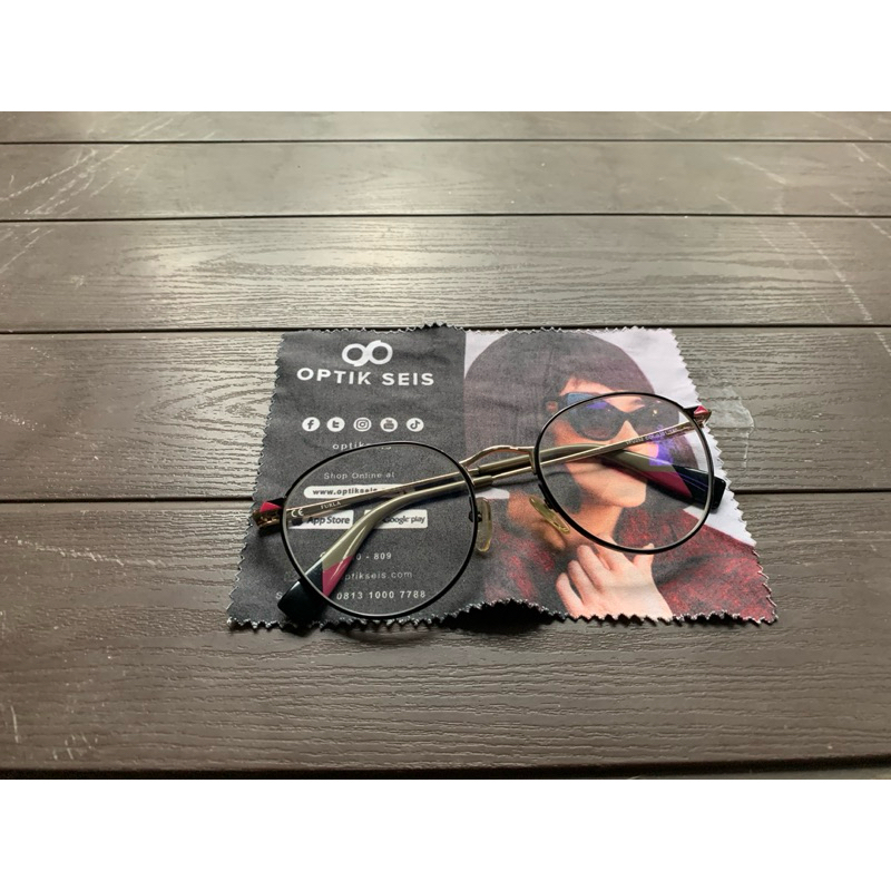 Kacamata Furla VFU252