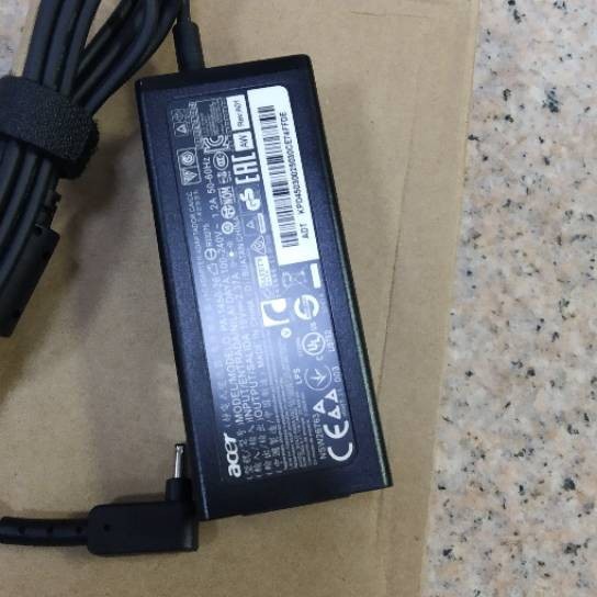 Price Adaptor Charger laptop Acer Aspire 3 A31422 A31422G Series 19V237A 45W DC 3xmm