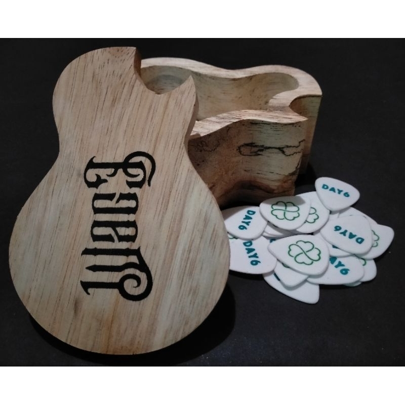 Pick Guitar Custom Nama (50 pcs)