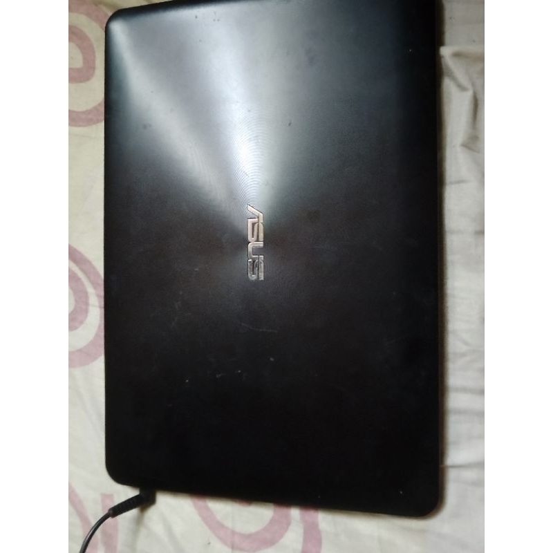 laptop ASUS X555QG (bekas) - laptop murah - laptop second -laptop bekas