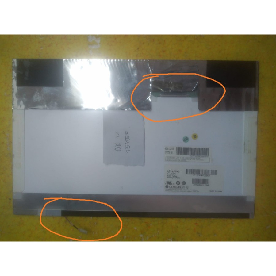 LCD Laptop Tebal 14.1 inch 30pin inverter