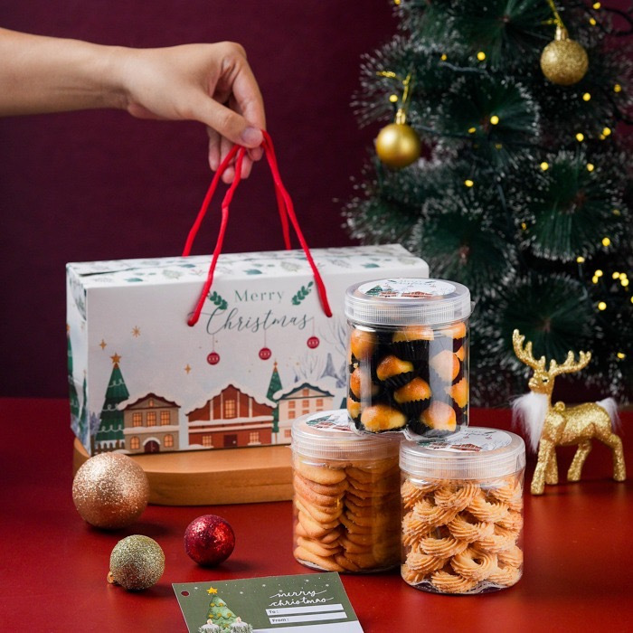 

Hampers NATAL Kue Kering Nyonya Lim