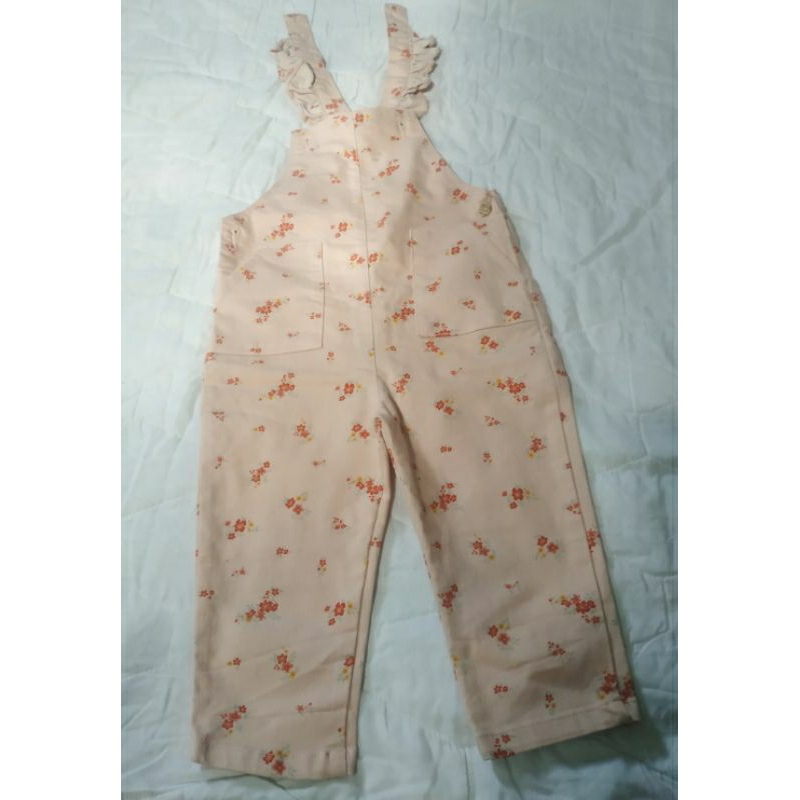 Preloved overall anak perempuan LC WAIKIKI