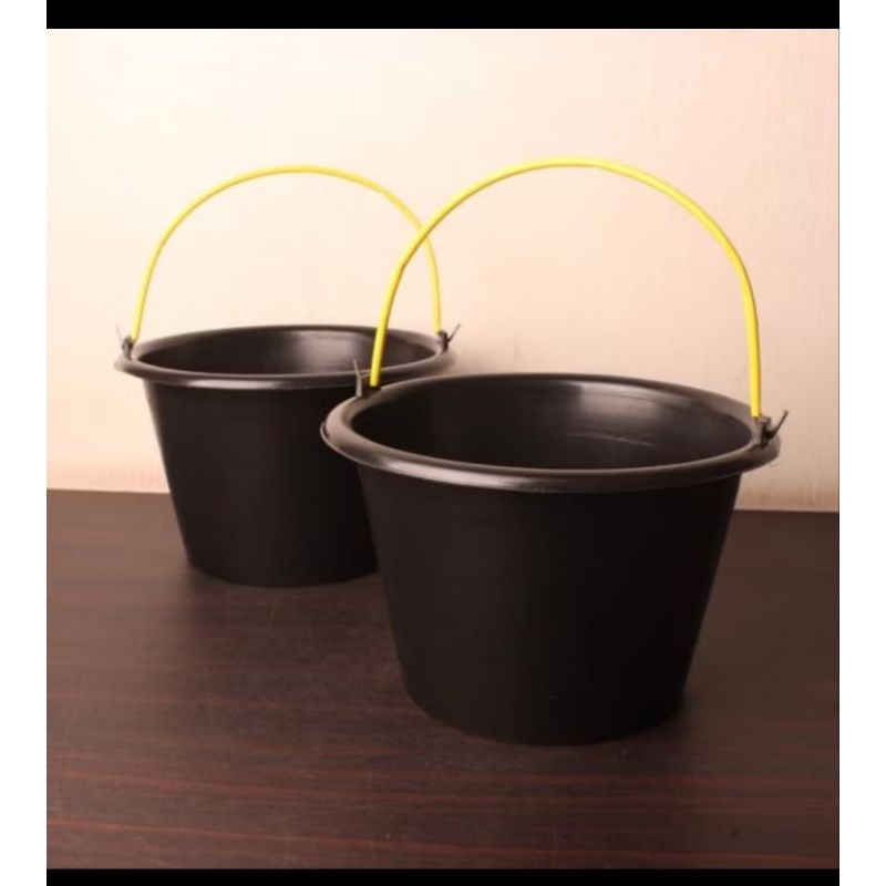 Ember Plastik Cor Pel 18 / Ember Cor Besar /Ember cor