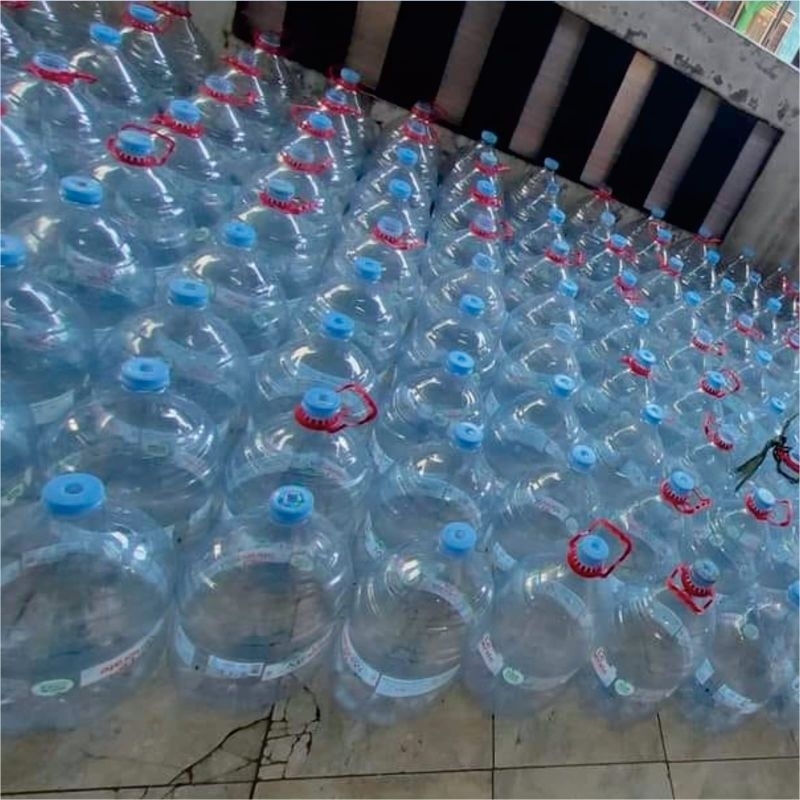 

Galon Lemineral Bekas Khusus Gojek Grab