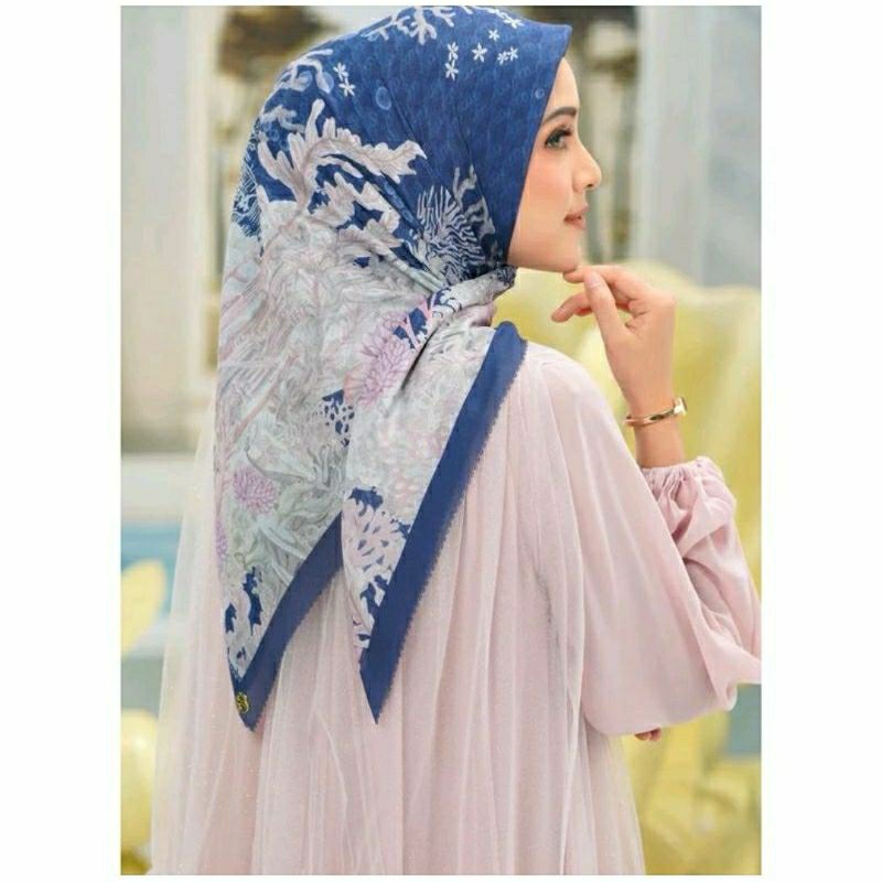 Hijab voal Buttonscarves kw Mermaid series terbaru