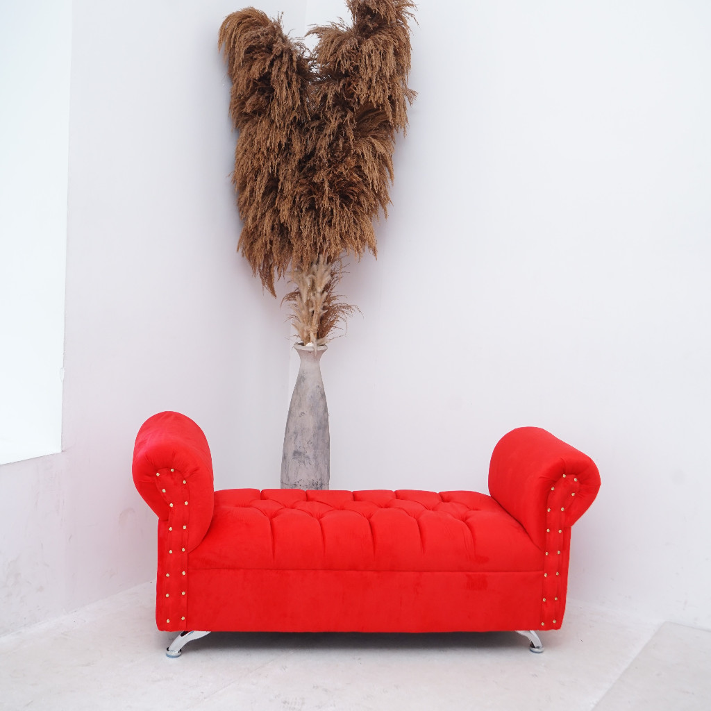 Lotsoolup Sofa Chaise Lounge Minimalis Merah 2 Stool Bulat Kaki Kayu Bench Nyaman & Estetik Sofa