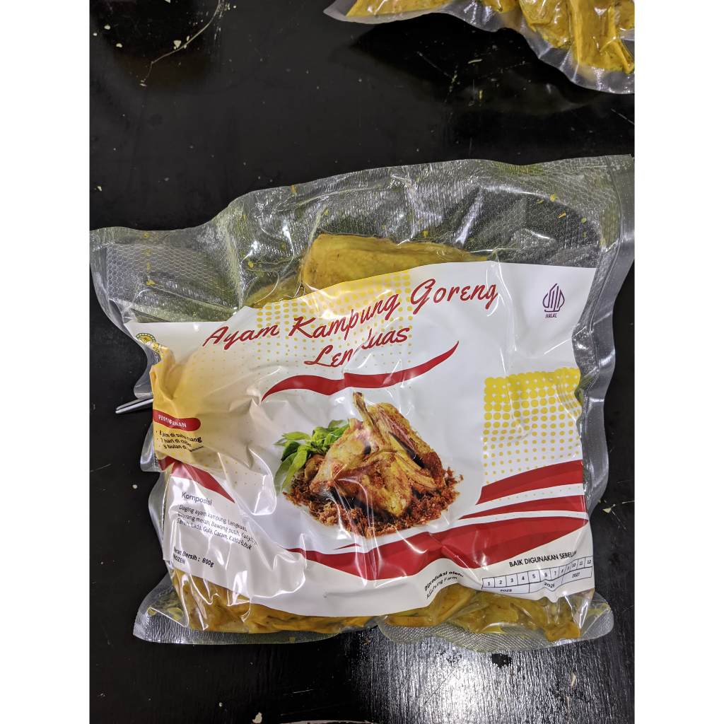 

ayam kampung goreng lengkuas Adiluhung Farm