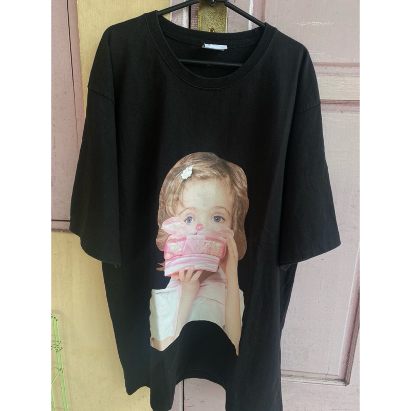 Baju Kaos Tshirt ADLV Baby Face Gift Tee Black Second Bekas Original