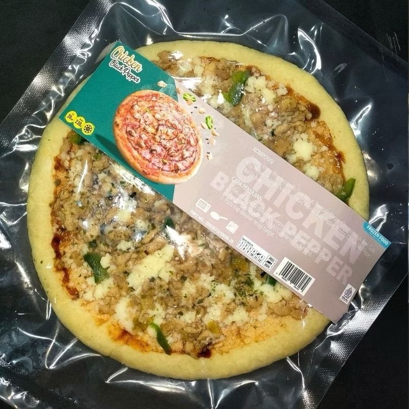 

Pizza Frozen Homemade Chicken Black papper Diameter 20