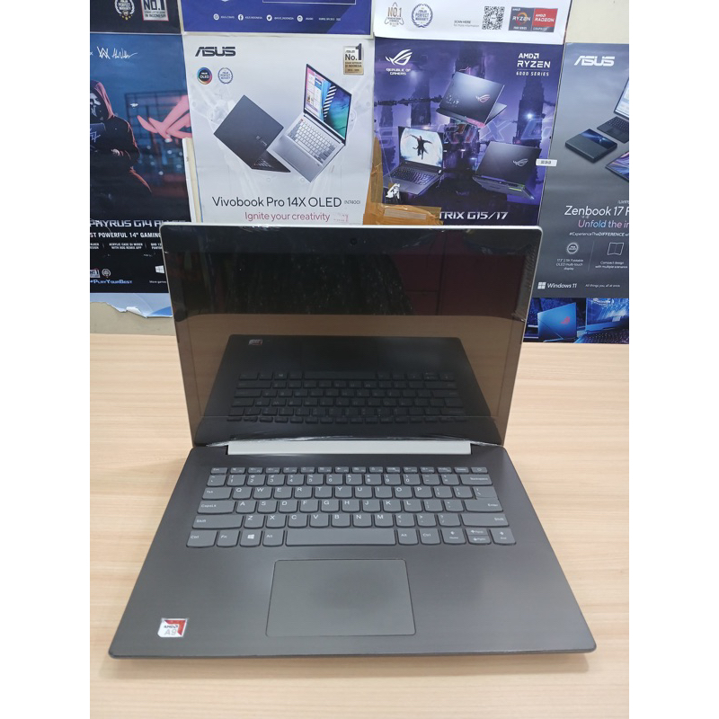 Laptop LENOVO 81D5-AMD A9-9425