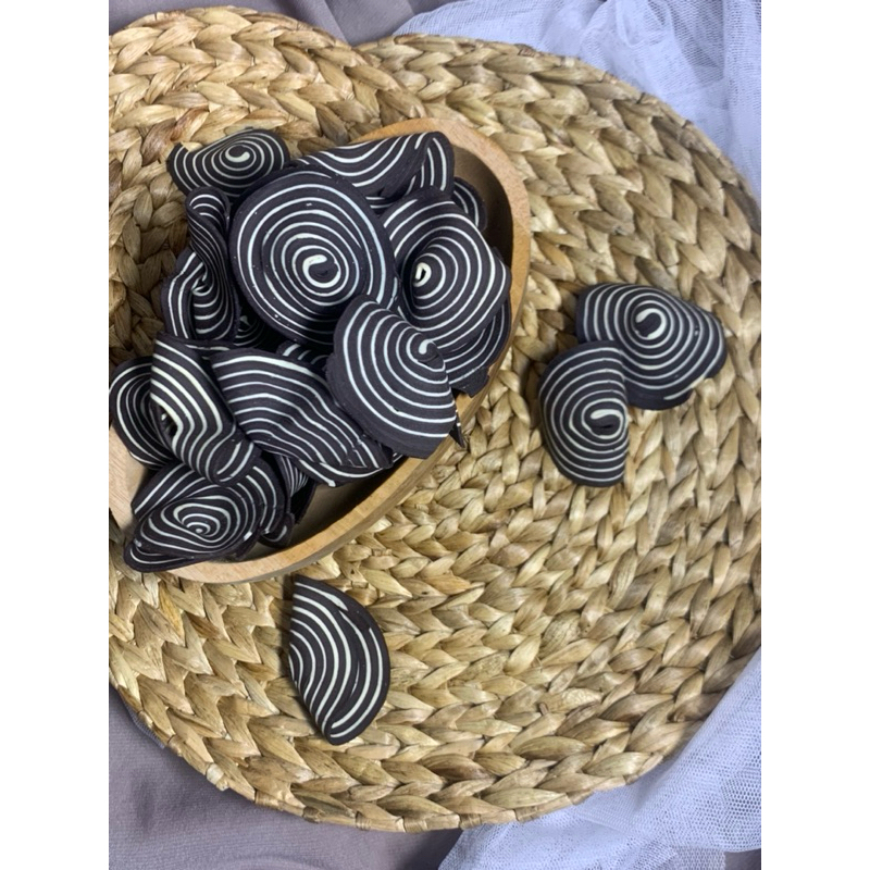 

kue kuping gajah kotokowok