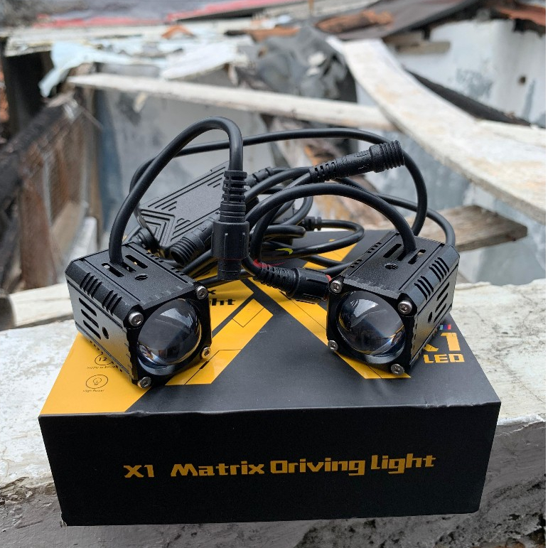 Lampu Led Mobil Mini Projektor Lucker X1 Mini Projie - Putih Kuning