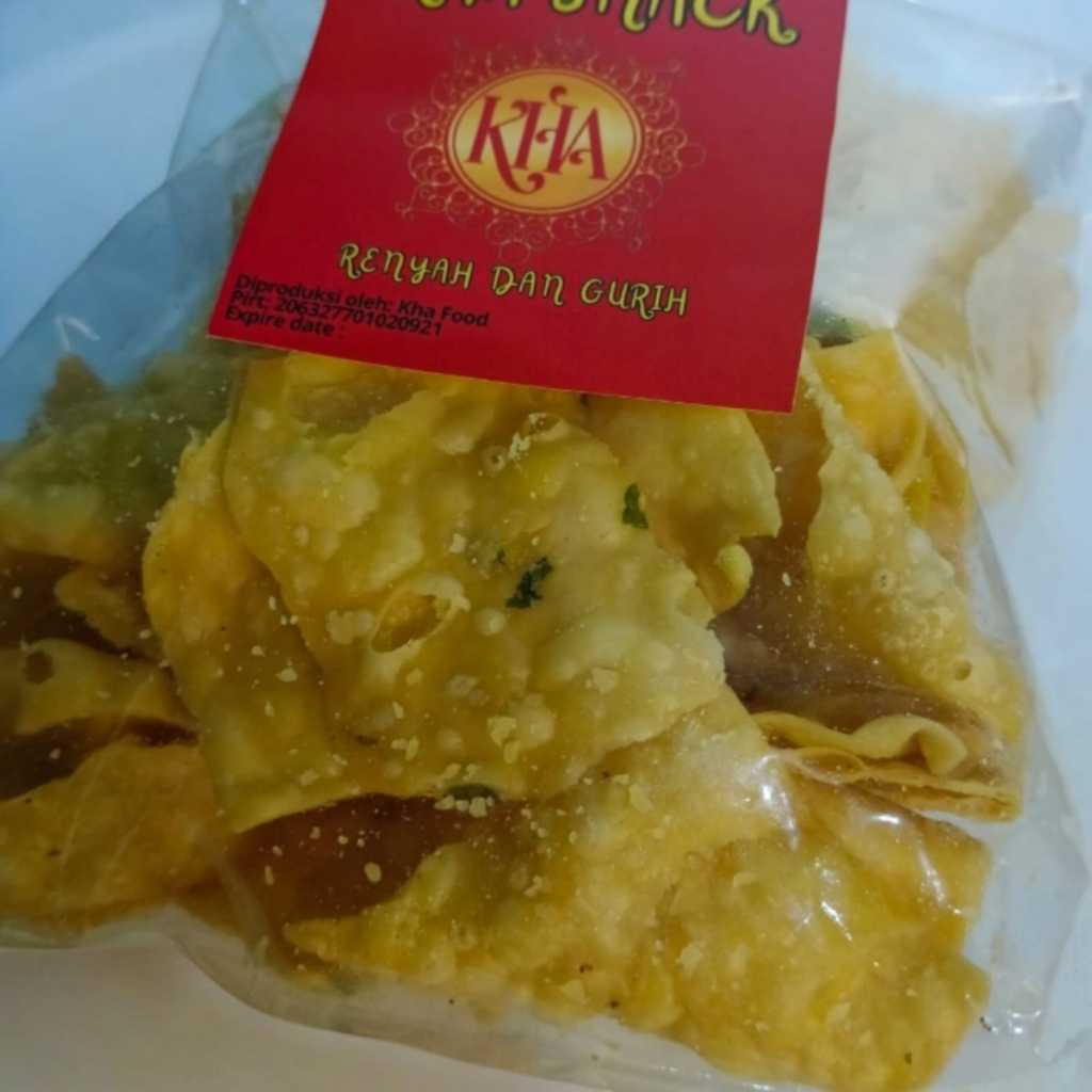 

Keripik Bawang Kerupuk kripuk Pangsit Cemilan Murah Enak Gurih Original
