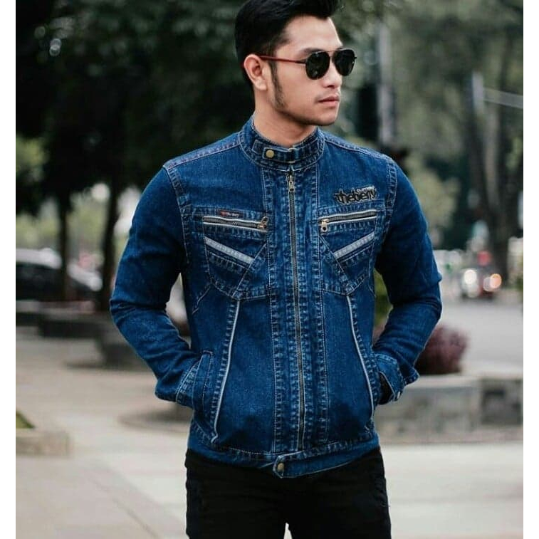 JAKET JEANS PRIA JAKET JEANS EMBLEM TERBARU ATASAN PRIA FASHION PRIA TERBARU JAKET SOBEK JAKET TOPI