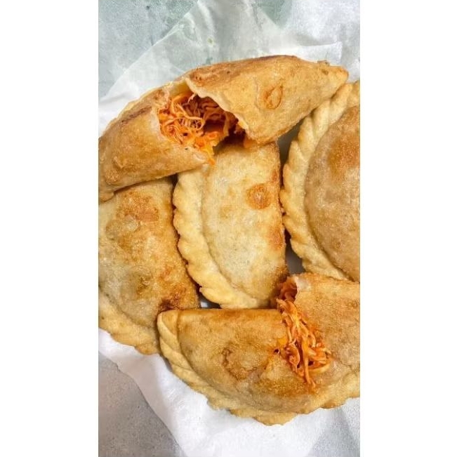 

cireng isi ayam suwir pedes (Frozen food/makanan ringan) isi 5pcs