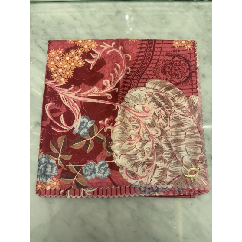 scarf wearing klamby sekali pakai ori murah