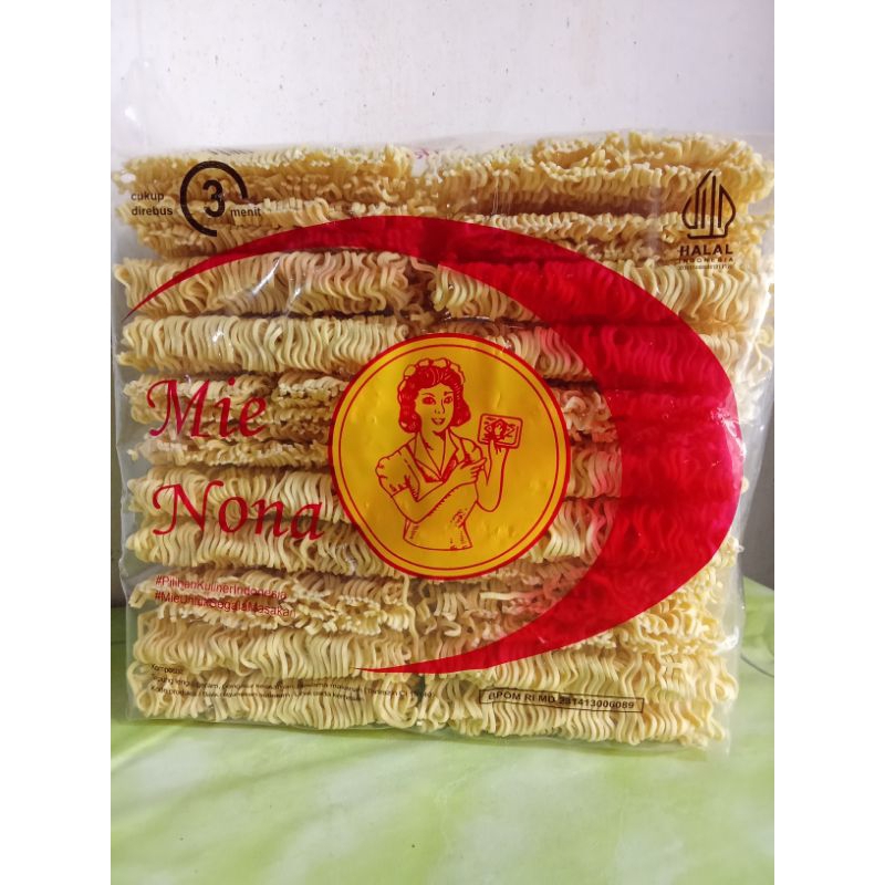 

mie keriting merk Nona 22pcs