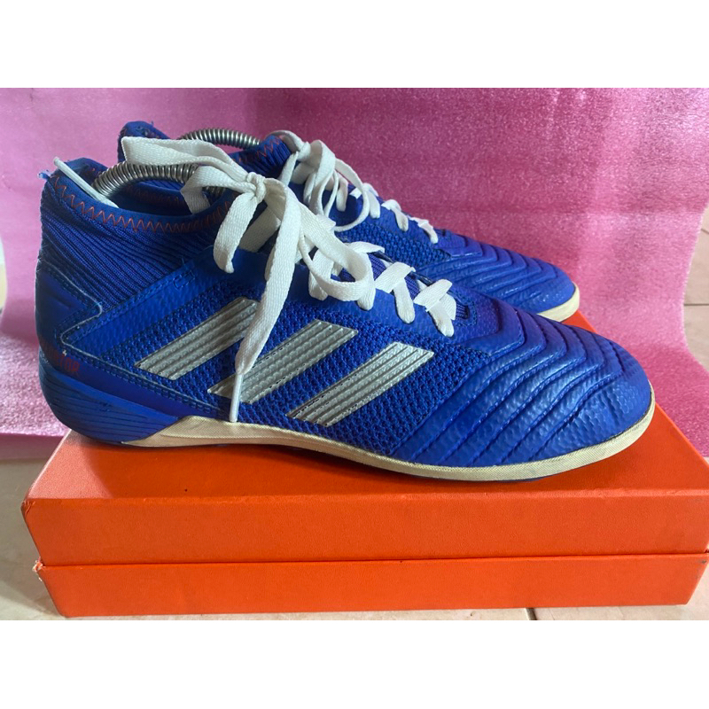 sepatu futsal / mini soccer second bekas