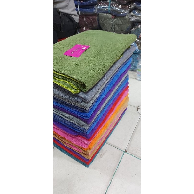 HD MY EMILY 75 X 150