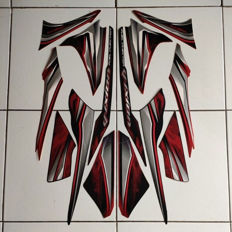 Striping Yamaha Vixion Tahun 2011 - 2012 ( 1 Set )
