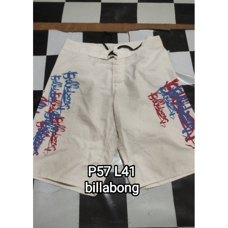 celana pendek billabong