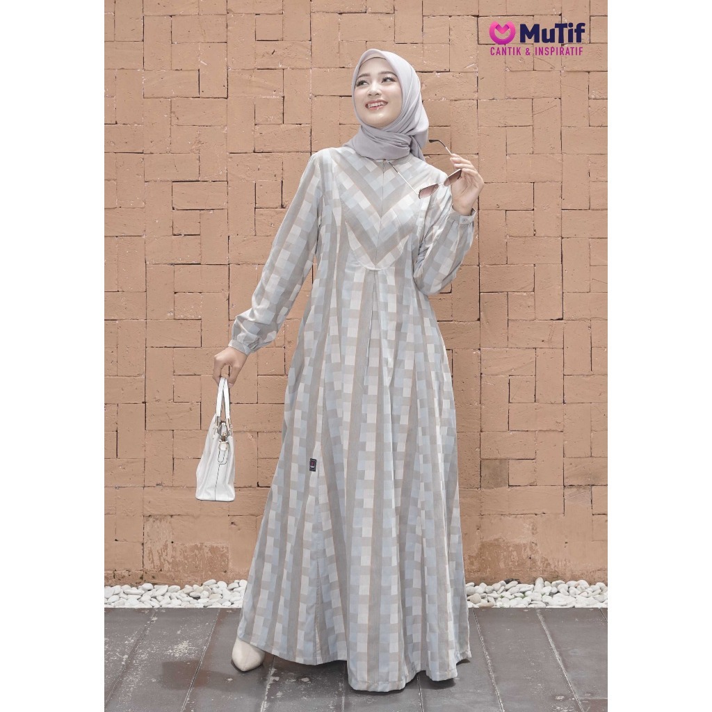 KARIMIA GAMIS MUTIF