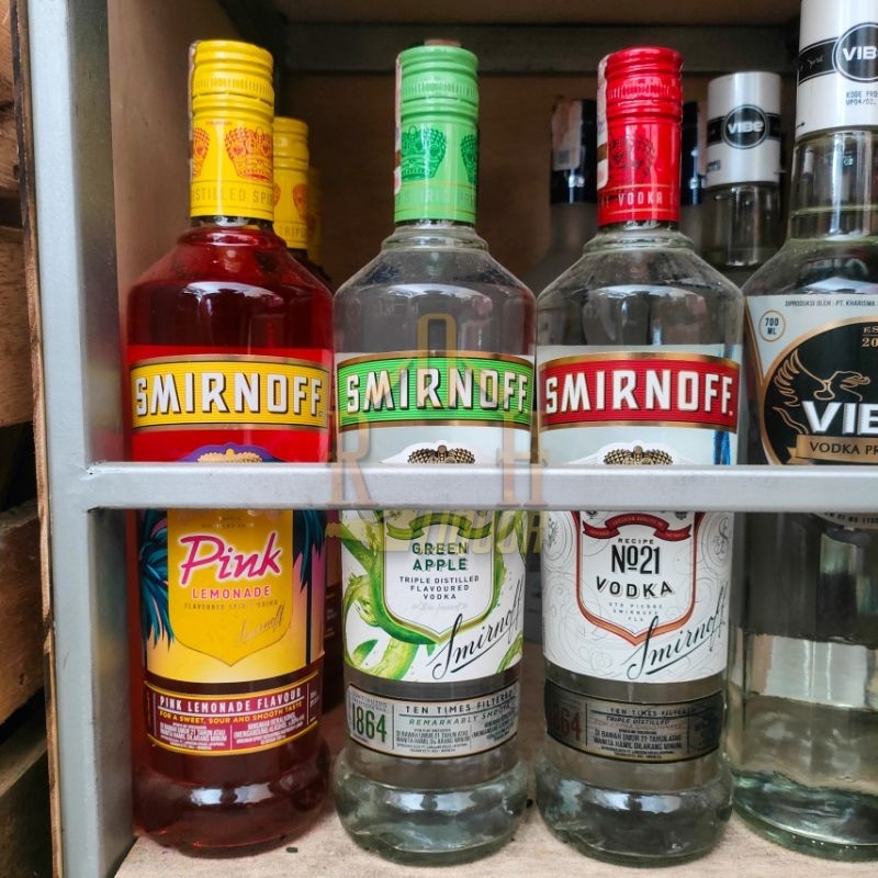 

PEWARNA DJAP SMIRNOFF KEMASAN BOTOL KACA