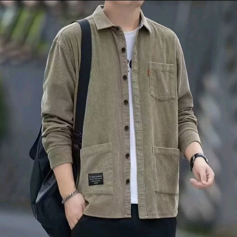 Kemeja corduroy pria