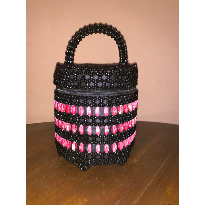 TAS TENONG MANIK MANIK
