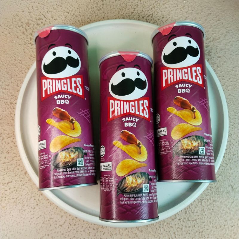 

Amanta Shop | Pringles Sucy BBQ Potato Crisps Snack Camilan Makanan Ringan Kentang Rasa BBQ Halal 102g