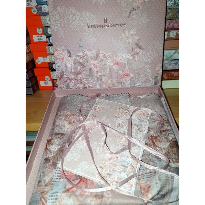 PL Buttonscarves Malaya - Khaki