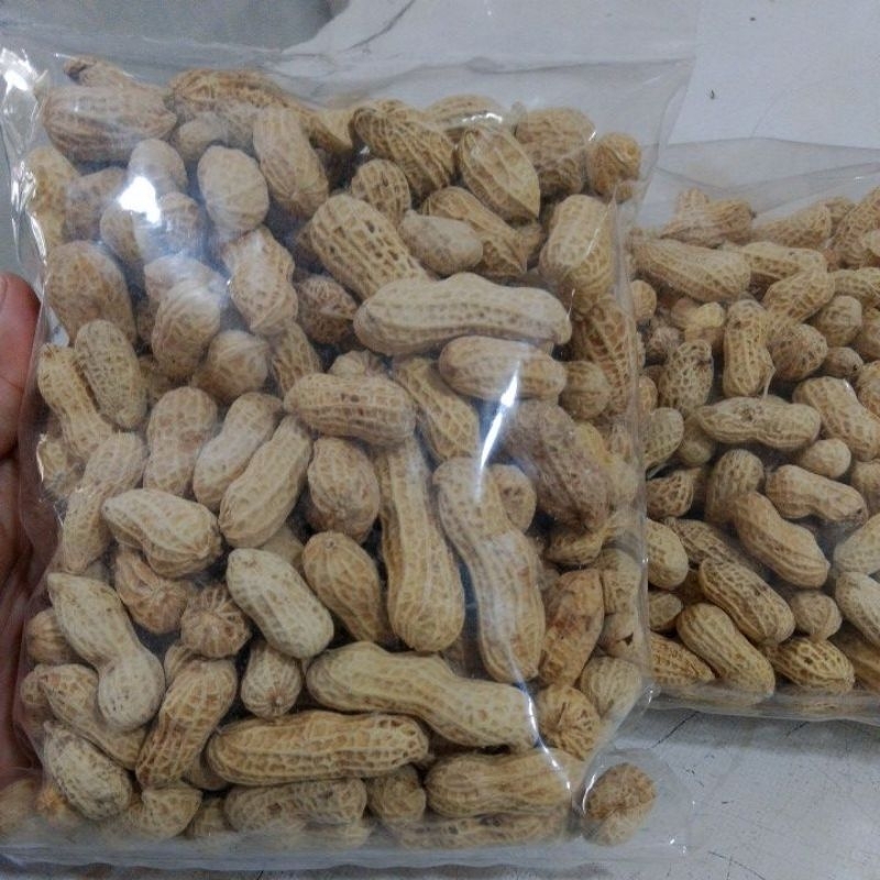 

Tito snack kacang kulit