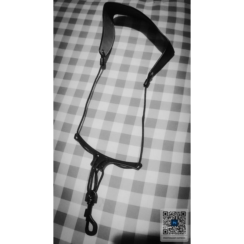STRAP SAXOPHONE