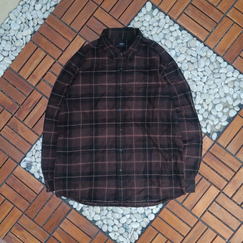 Kemeja Flanel Uniqlo Kotak Coklat
