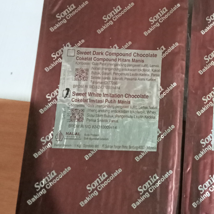 

RB22 Coklat Batang Sonia 1 KG / Coklat Blok / Dark Coklat dan Coklat Putih