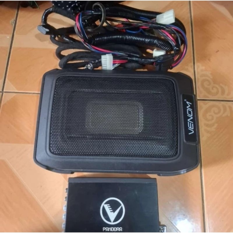 Venom pandora vpr 3.4 + subwoofer venom vx 6.8