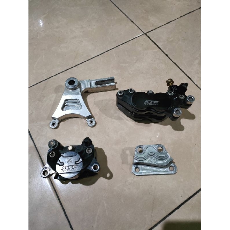 Kaliper Ktc 4p depan & 2p belakang + breket race pro for R15 v3