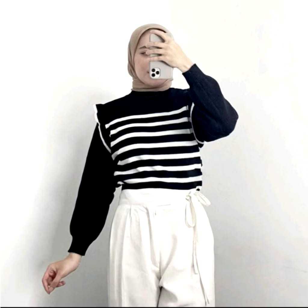 Atasan Rajut Wanita Lengan Balon / Atasan Rajut Lengan Panjang Basic Korean Motif Garis-garis