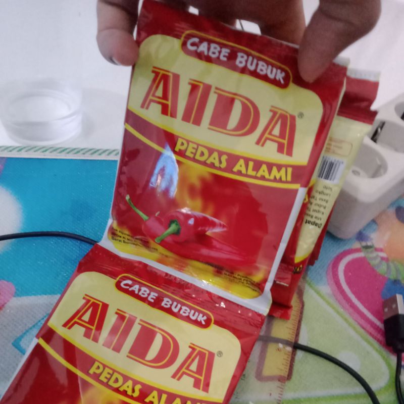 

CHILI OIL MINYAK CABE / SAMBEL CABE INSTAN MERK AIDA KEMASAN 200 gr