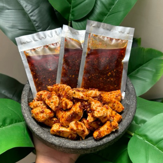 

Chili Oil Daun Jeruk Juwaraa