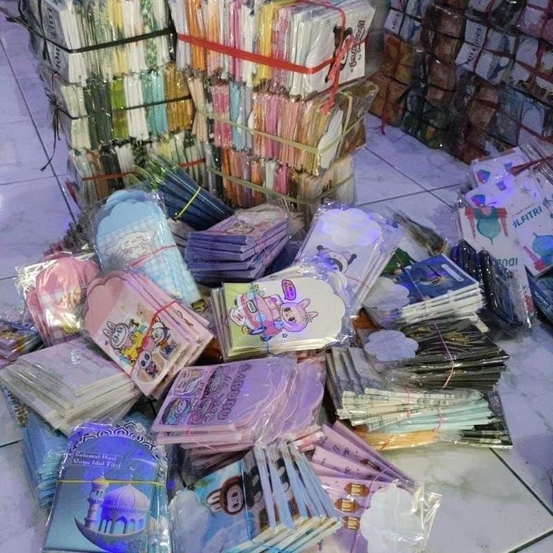 

50 Pak (500 Pcs) Amplop Lebaran Siap Pakai Uk Medium Grosir Motif
