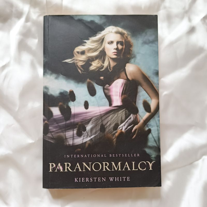 [SECOND] Buku Novel Paranormalcy