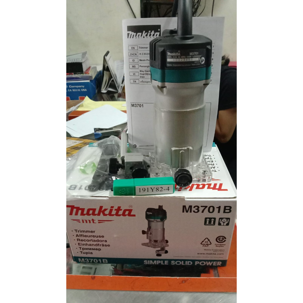 Maktec Mesin Profil Kayu MT 370 / Router / Trimmer MAKTEC MT370