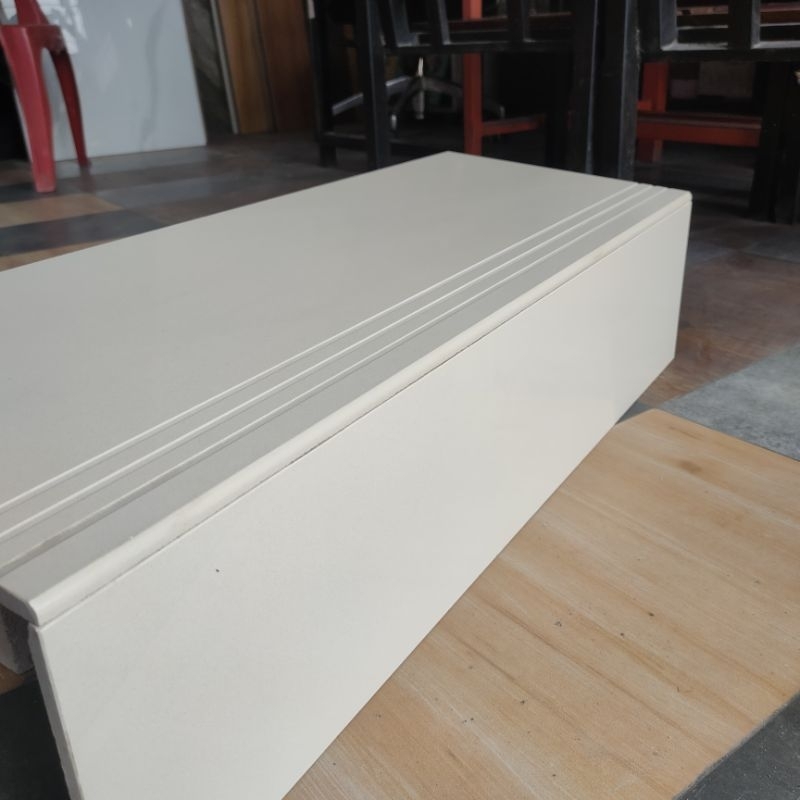 Granit tangga cream polos 30x80 20x80 stepnosing tangga granit cream polos