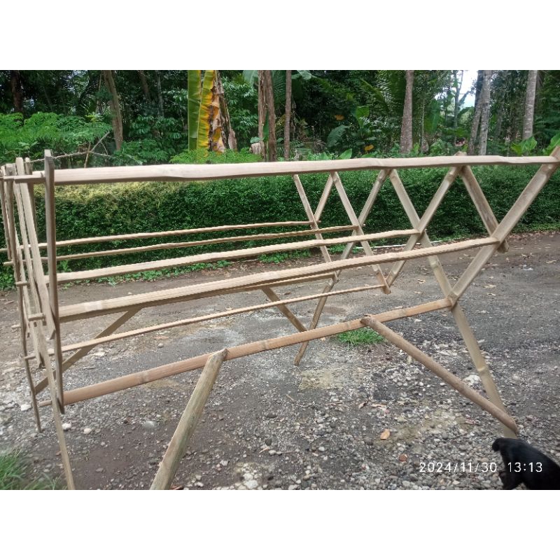 Jemuran bambu / jemuran baju portable